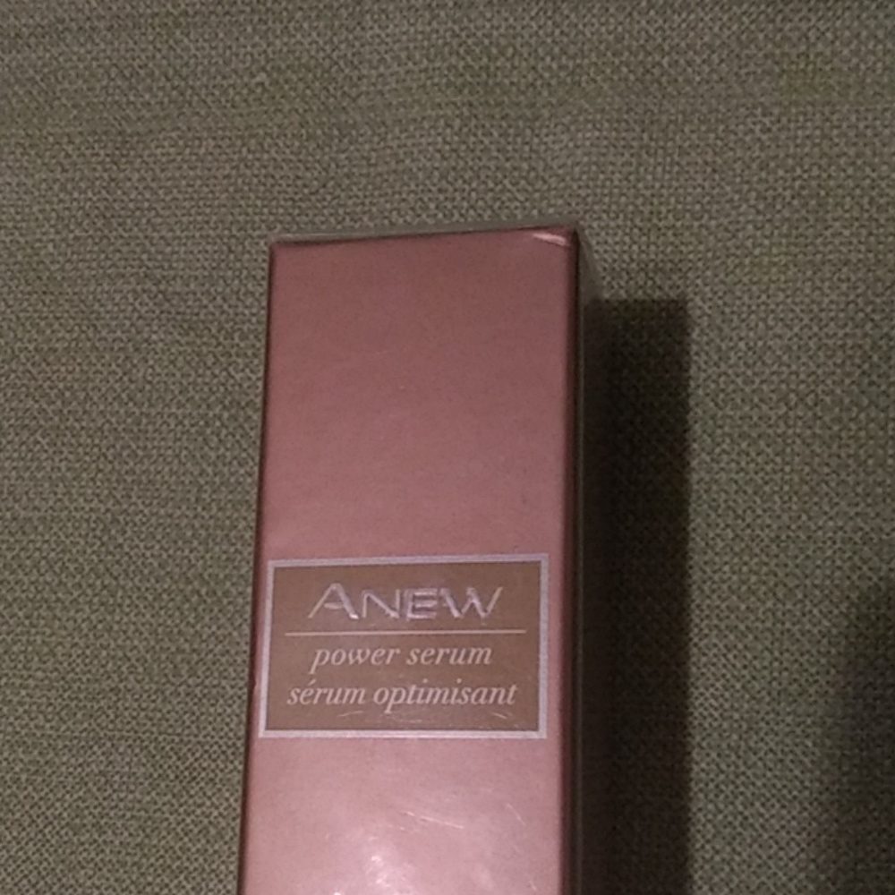 Anew power serum